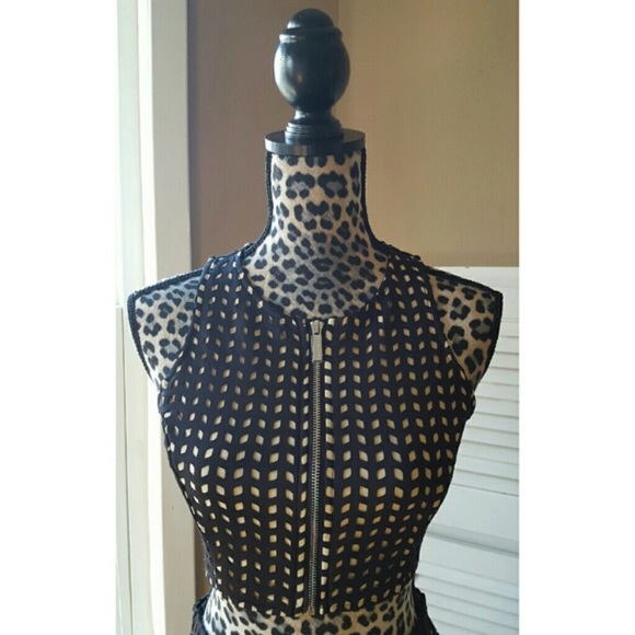 🌺$50 OFF RETAIL $89🌺NEW LISTING NWT DRESS WITH CROPPED TOP & PENCIL SKIRT🌺 - Picture 4 of 4